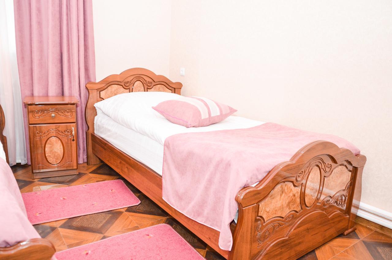 Zangezur Hotel Goris Exterior foto
